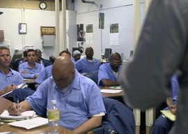 监狱开编程课：他出狱后就当上了程序员 2